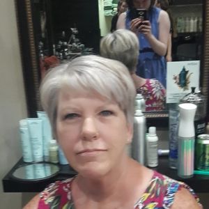 Meet your Posher, Kathy